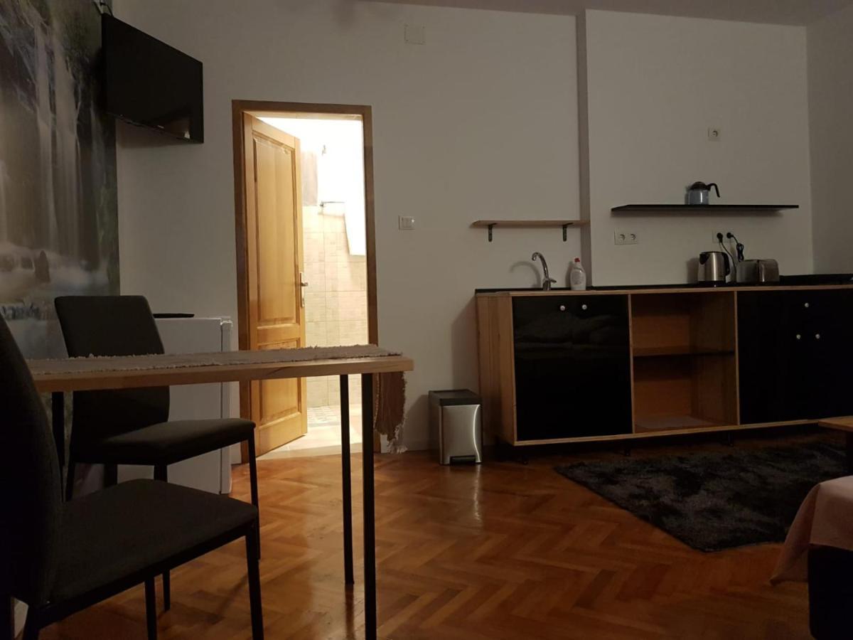 Hotel Casa Raia à Braşov Extérieur photo