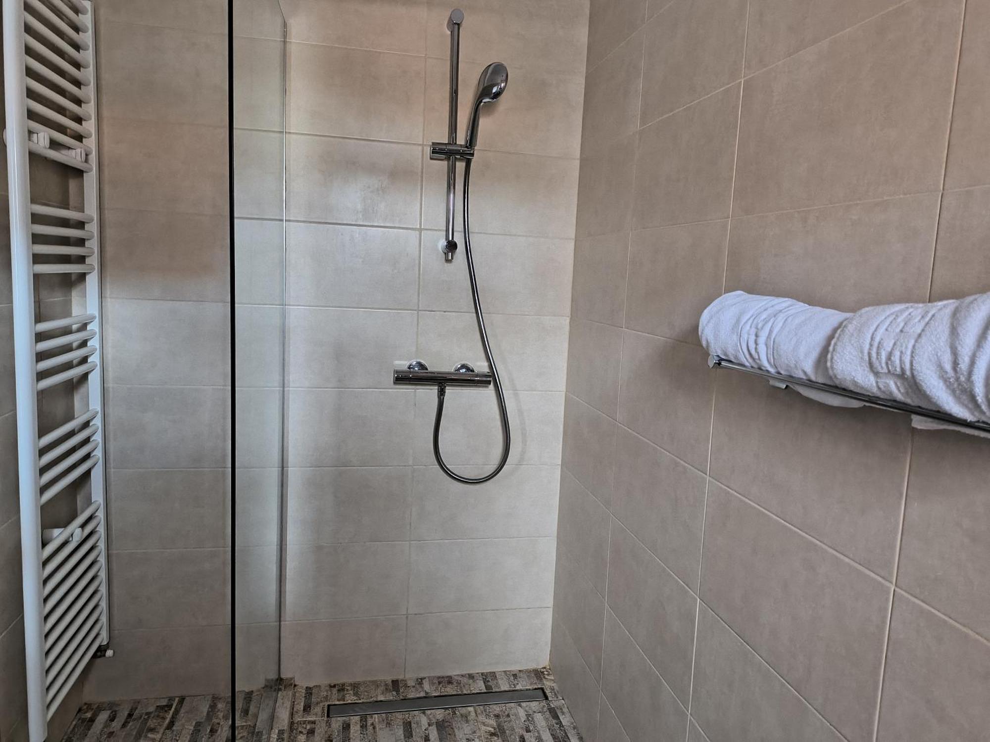 Hotel Casa Raia à Braşov Extérieur photo